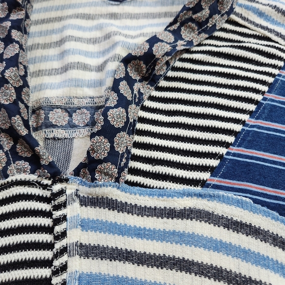 We the Free People The Stripe is Right Top Sz S - Picture 6 of 6